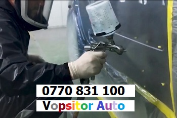 vopsitor auto vopseste o masina